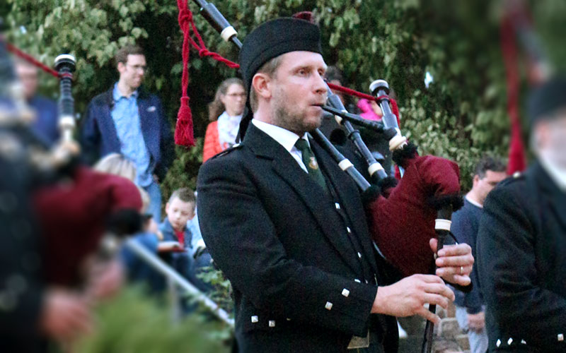 The Bagpiper De Dudelsackauftritte Und Dudelsackunterricht In Nrw